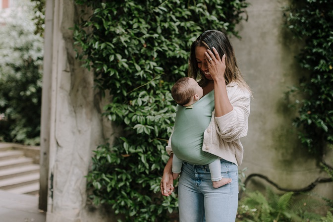 boba.img_alt_prefix Pano elástico porta-bebês Boba Wrap Sage Green